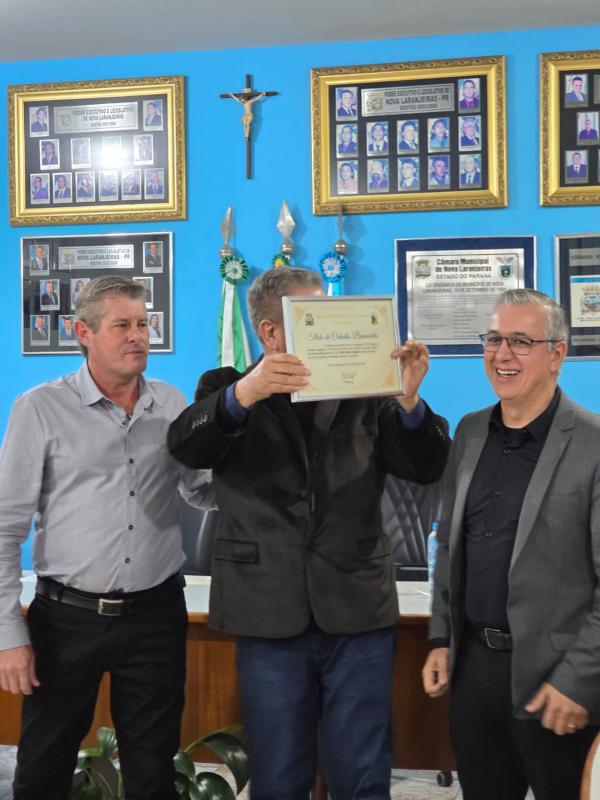 Câmara de Nova Laranjeiras homenageia ex-prefeito José Lineu Gomes com Título de Cidadão Benemérito