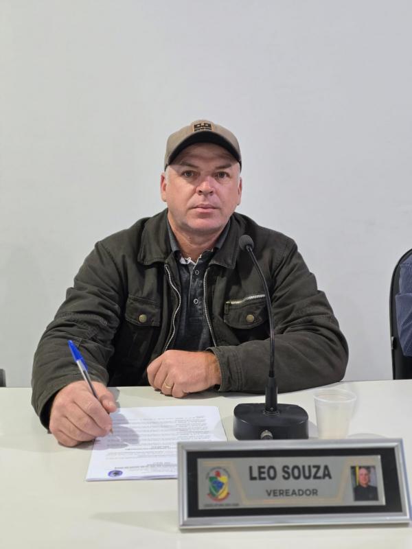 Câmara de Nova Laranjeiras realiza sessão com foco em educação, infraestrutura escolar e orçamento público